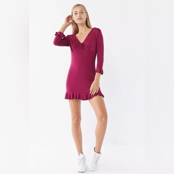 Urban Outfitters UO Grace Ruffle Mini Dress‎ Maroon size Medium - Picture 1 of 10